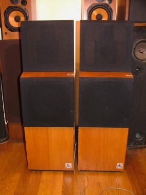 http://www.hifi-antique.com/images/7658.jpg